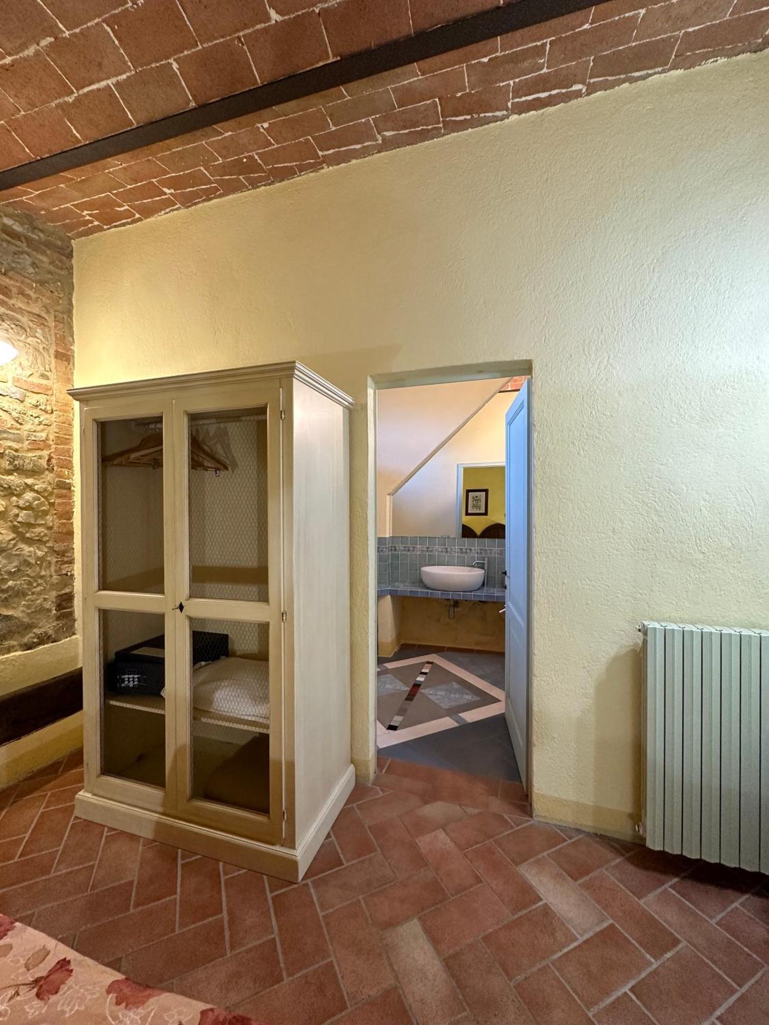 Borgo Tignano Casole dʼElsa Exterior foto